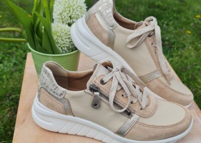 Beige Sneaker von Hartjes