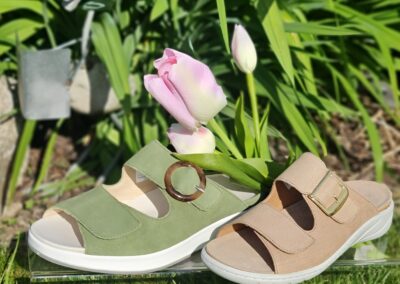 Blumige Pantoffel von Solidus